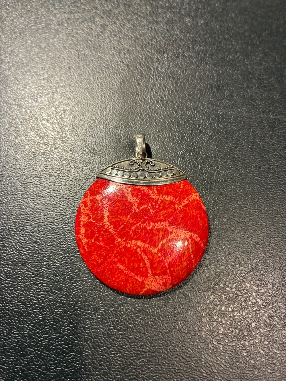 Red Round Pendant Necklace - Women Jewelry